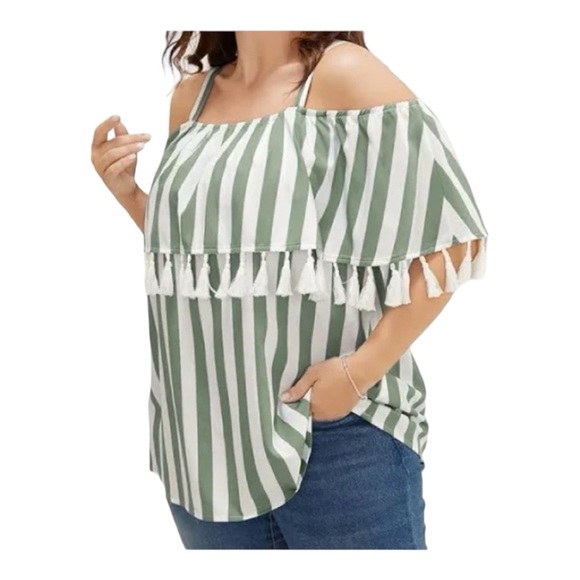 BloomChic Tops - SOLD Bloomchic Women's Size 18-20 Green & White Striped Cold Shoulder Top